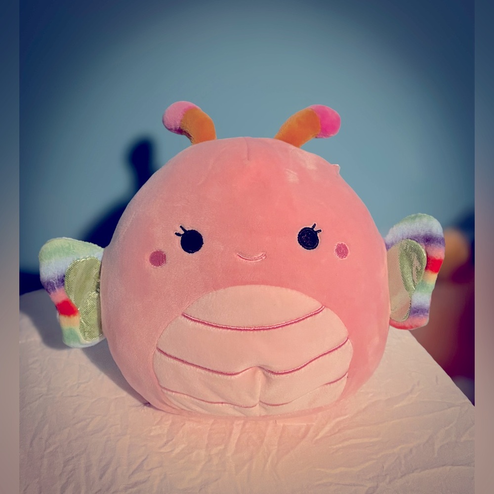 NWT ~ Brielana - the butterfly Squishmallow 7 inch